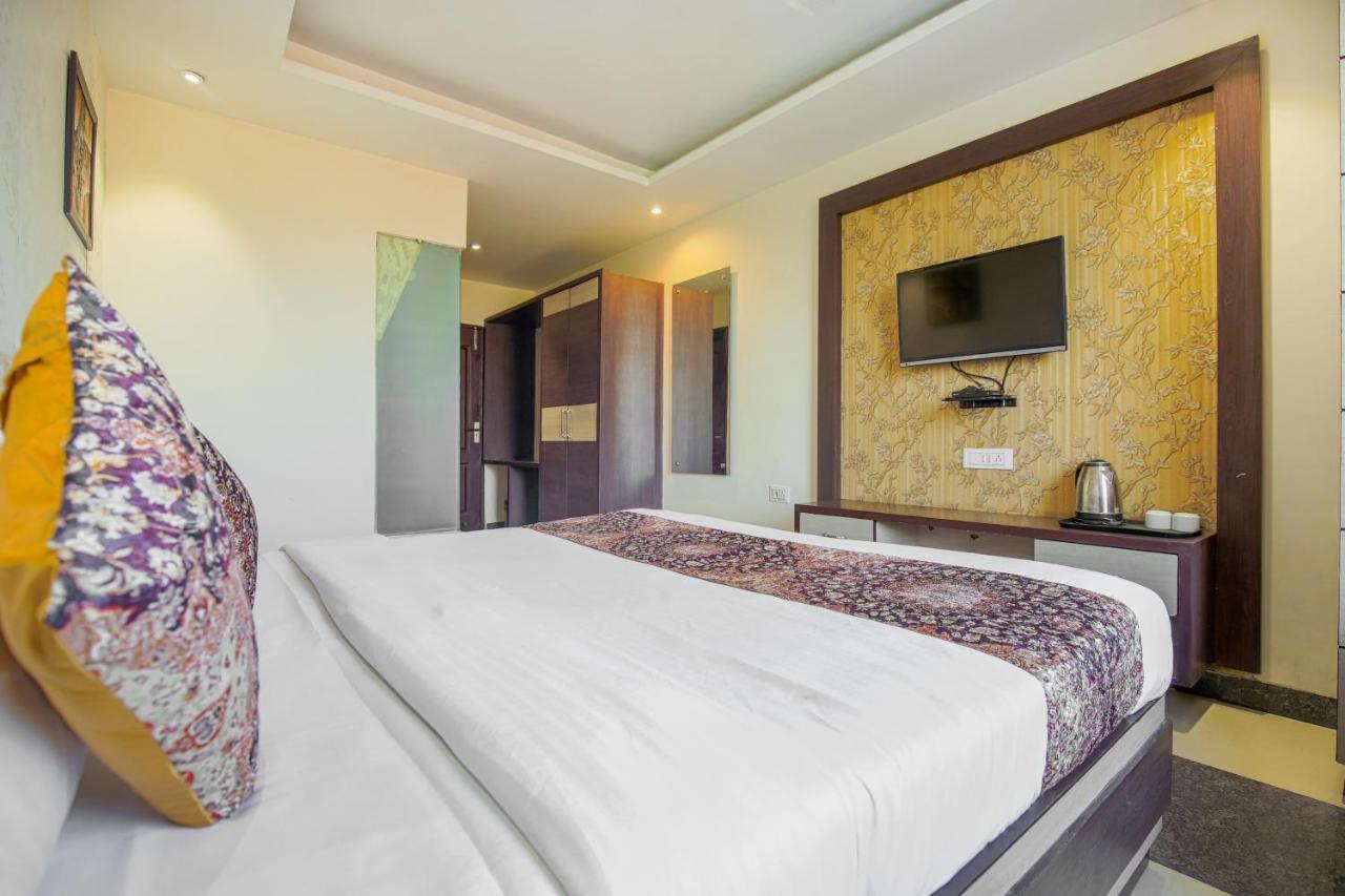 Vk Hotels & Resorts Amritsar Exterior foto